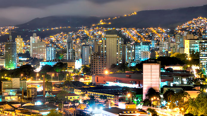 Imóveis no bairro Santa Efigênia em Belo Horizonte, MG