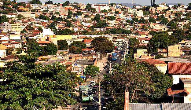 Imóveis no bairro Céu Azul em Belo Horizonte, MG