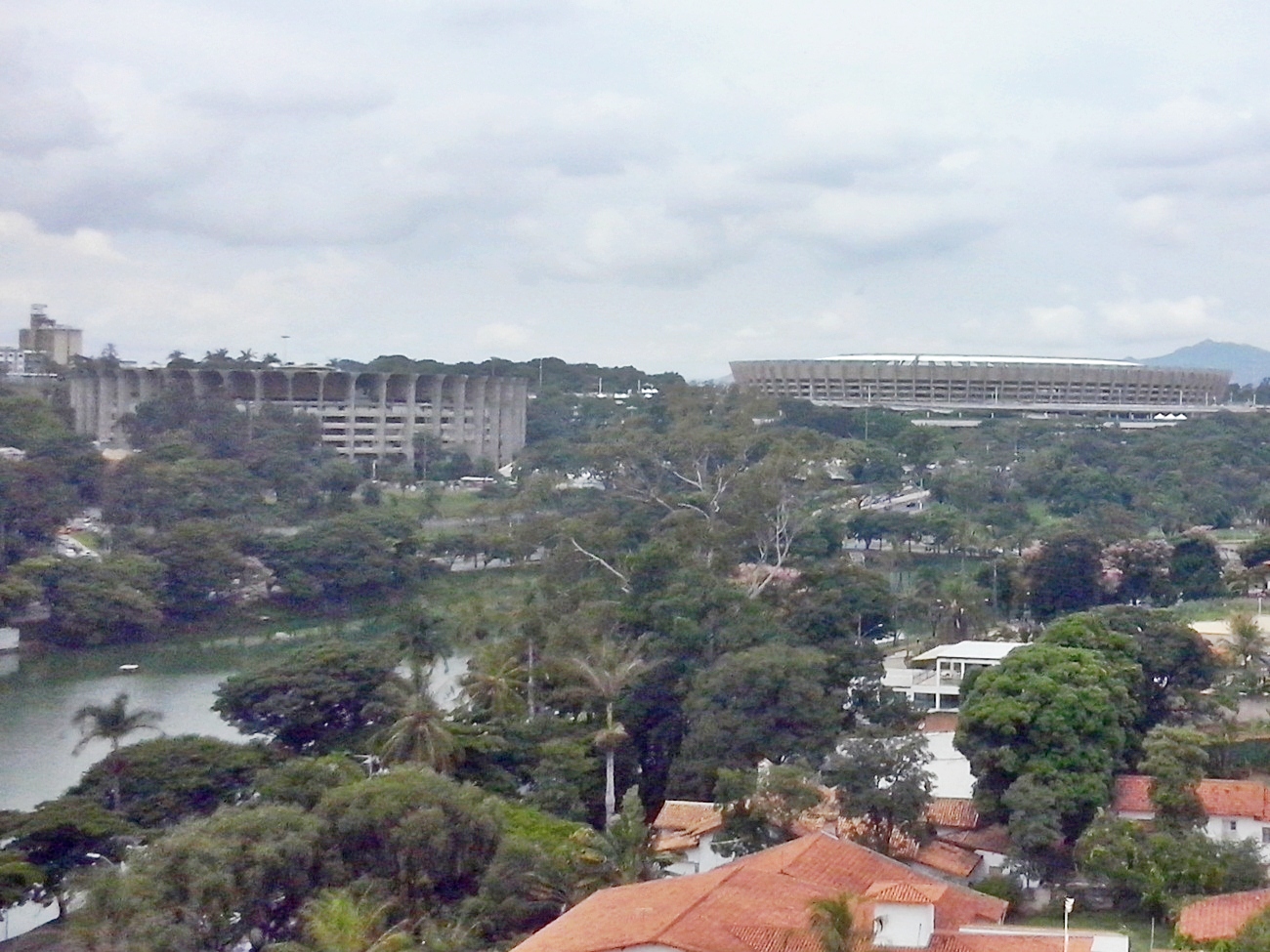 Imóveis no bairro Pampulha em Belo Horizonte, MG