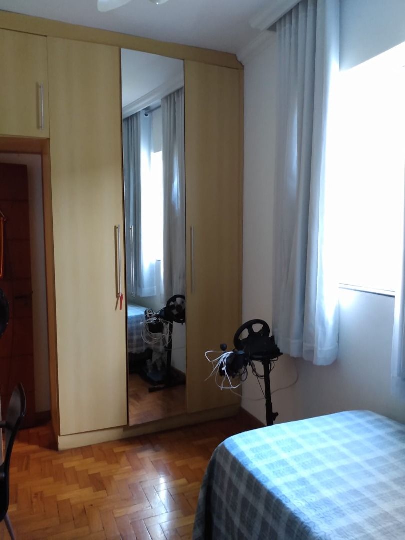 Casa à venda com 4 quartos, 190m² - Foto 8