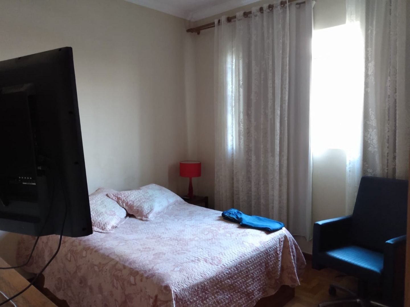Casa à venda com 4 quartos, 190m² - Foto 11