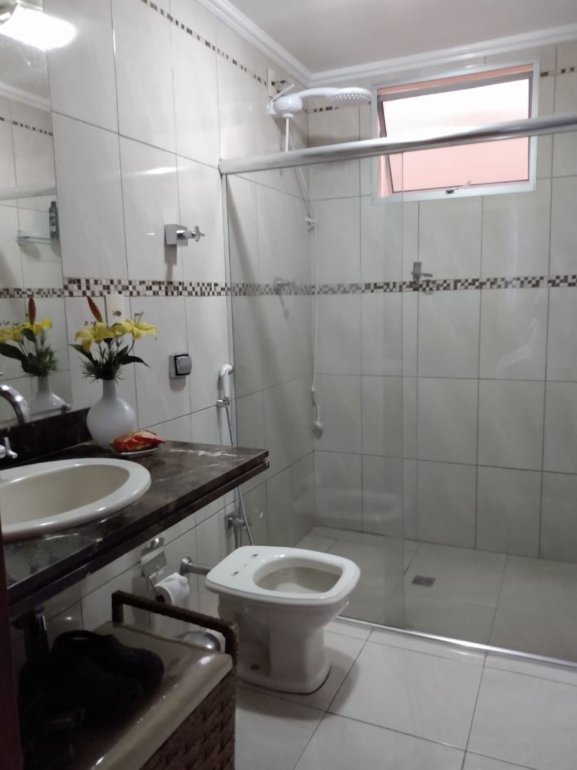 Casa à venda com 4 quartos, 190m² - Foto 6