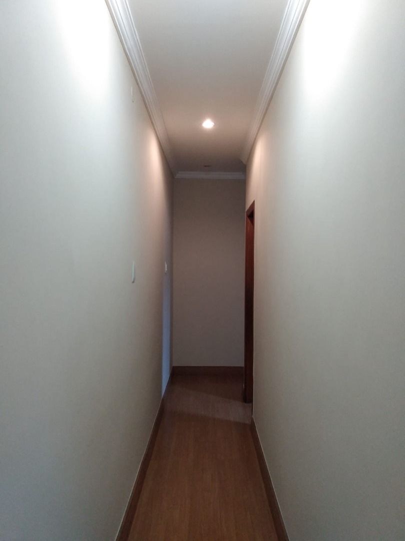 Casa à venda com 4 quartos, 190m² - Foto 5