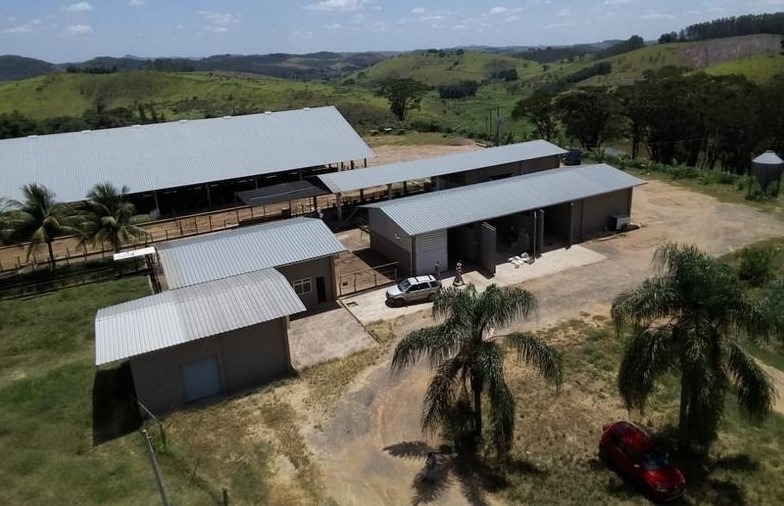 Fazenda à venda com 3 quartos, 1005000m² - Foto 10