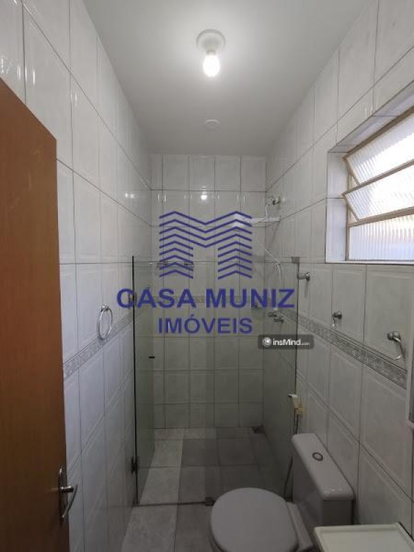 Casa para alugar com 3 quartos, 65m² - Foto 8