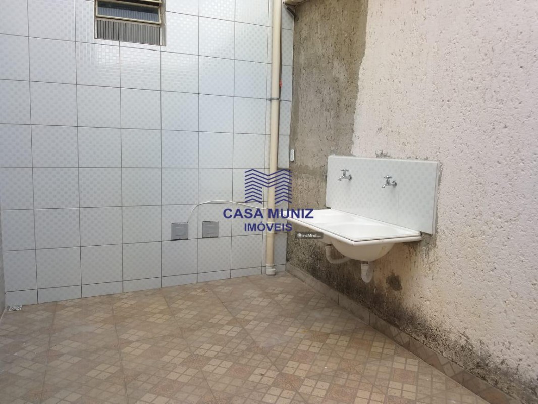 Casa para alugar com 3 quartos, 65m² - Foto 22