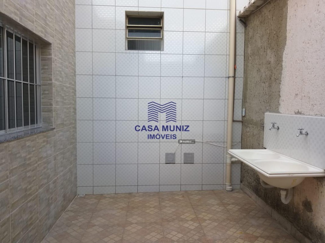 Casa para alugar com 3 quartos, 65m² - Foto 21