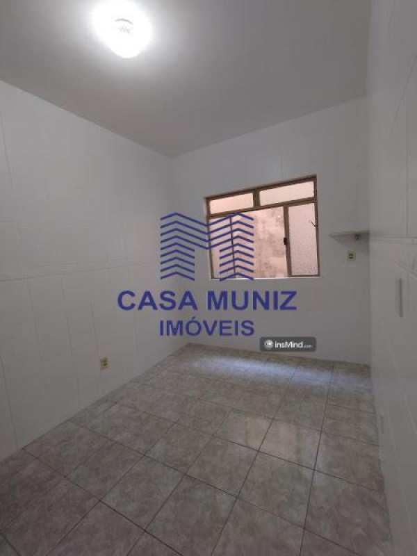 Casa para alugar com 3 quartos, 65m² - Foto 10