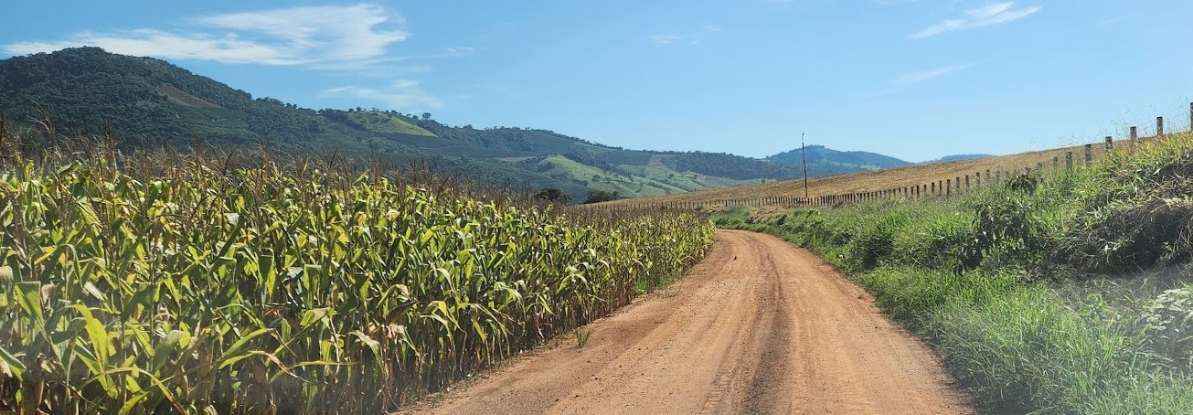 Fazenda à venda com 1 quarto, 1640000m² - Foto 2