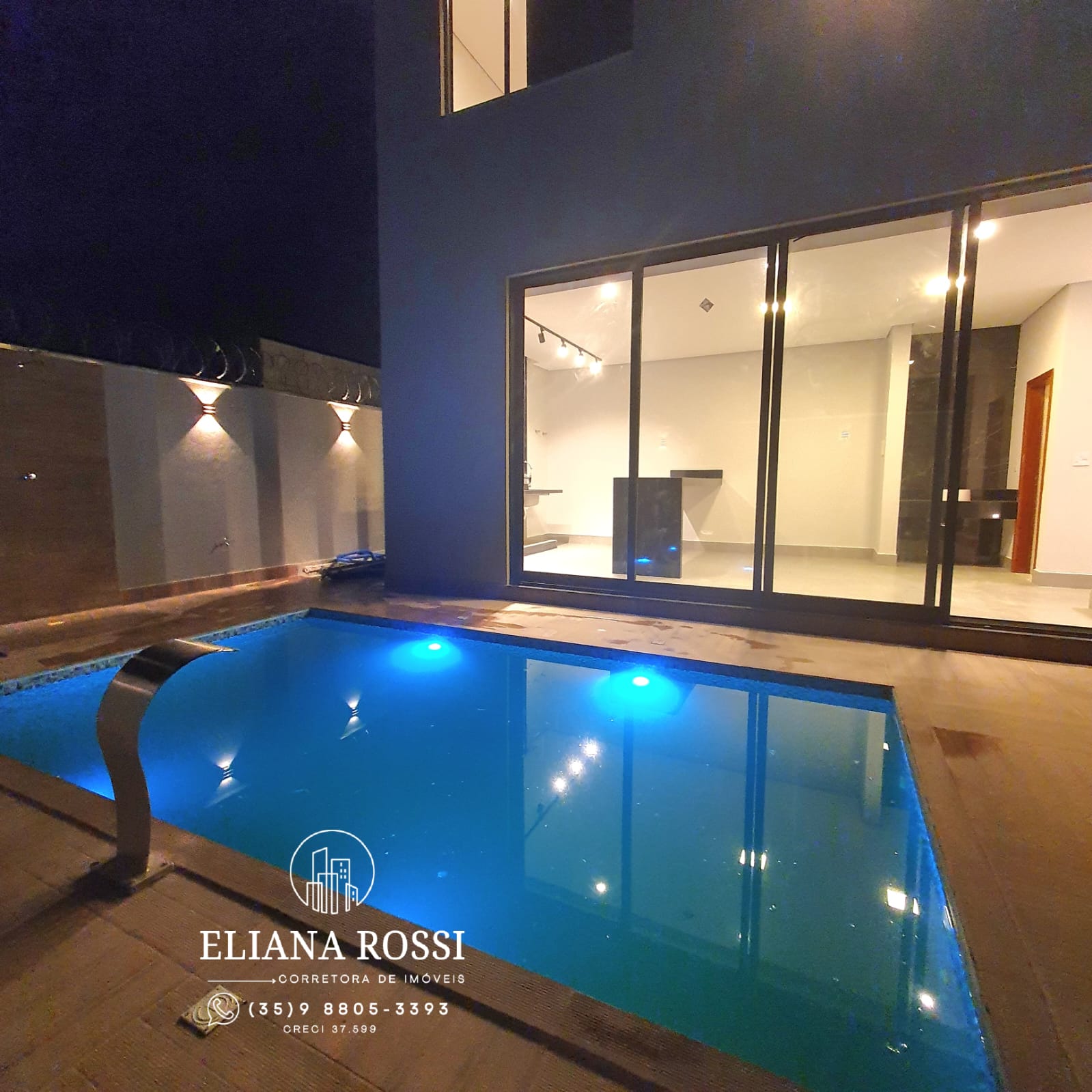 Casa à venda com 3 quartos, 200m² - Foto 2