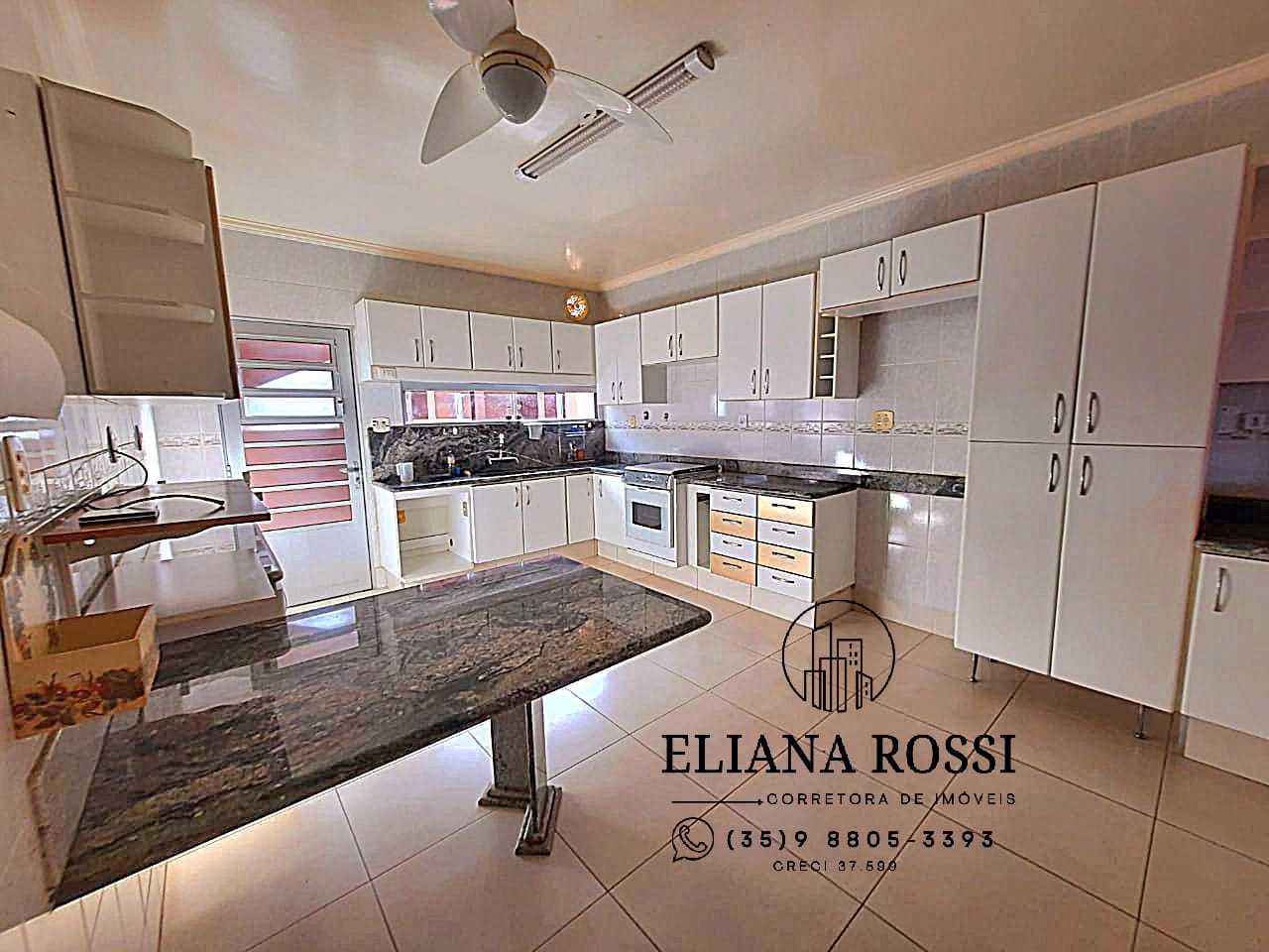 Casa à venda com 3 quartos, 260m² - Foto 12