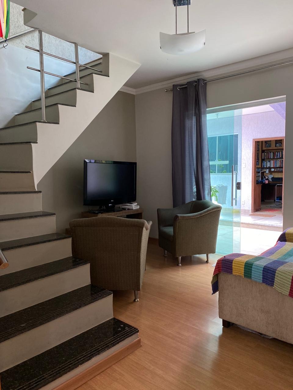 Casa à venda com 3 quartos, 200m² - Foto 10