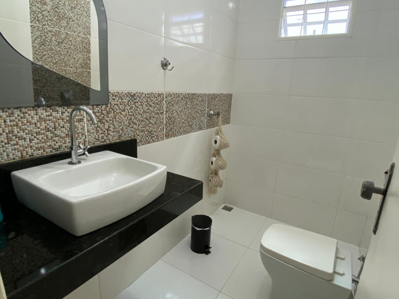Casa à venda com 3 quartos, 200m² - Foto 6