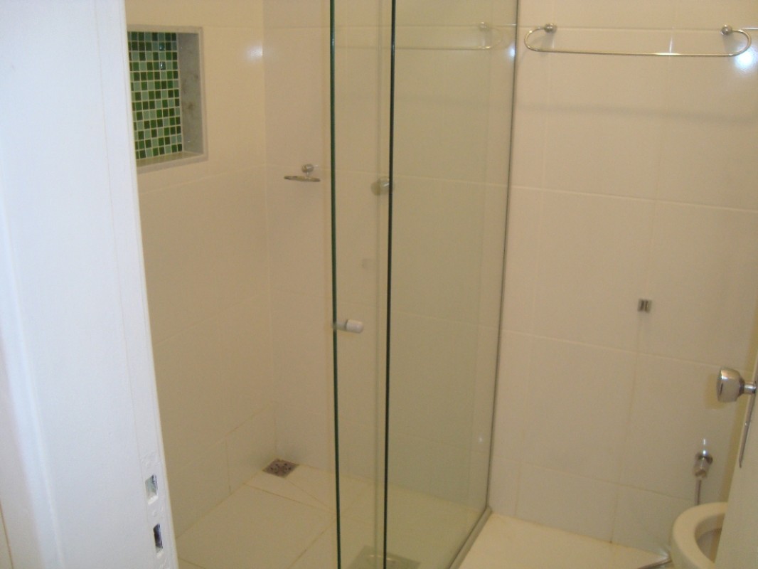 Apartamento para alugar com 3 quartos, 120m² - Foto 8