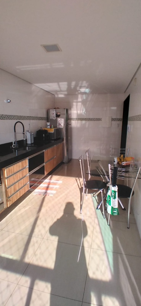 Cobertura à venda com 4 quartos, 235m² - Foto 21