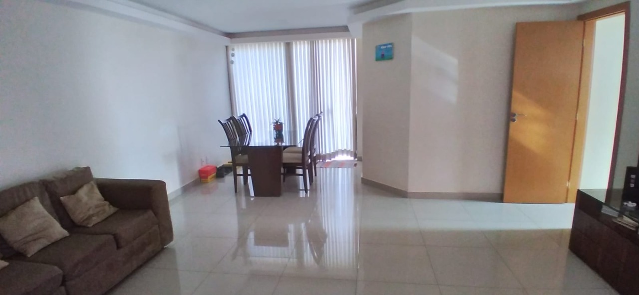 Cobertura à venda com 4 quartos, 235m² - Foto 10