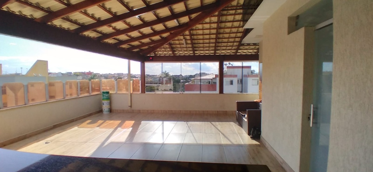 Cobertura à venda com 4 quartos, 235m² - Foto 4