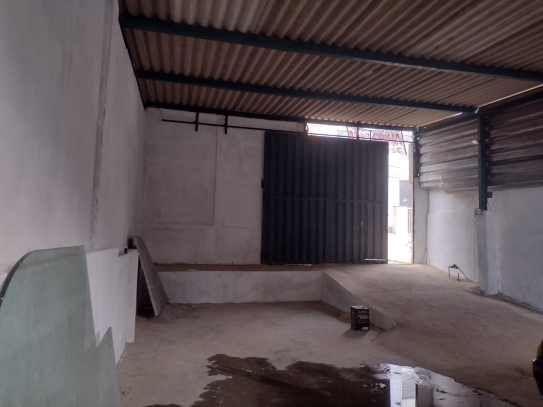Depósito-Galpão-Armazém para alugar, 300m² - Foto 3