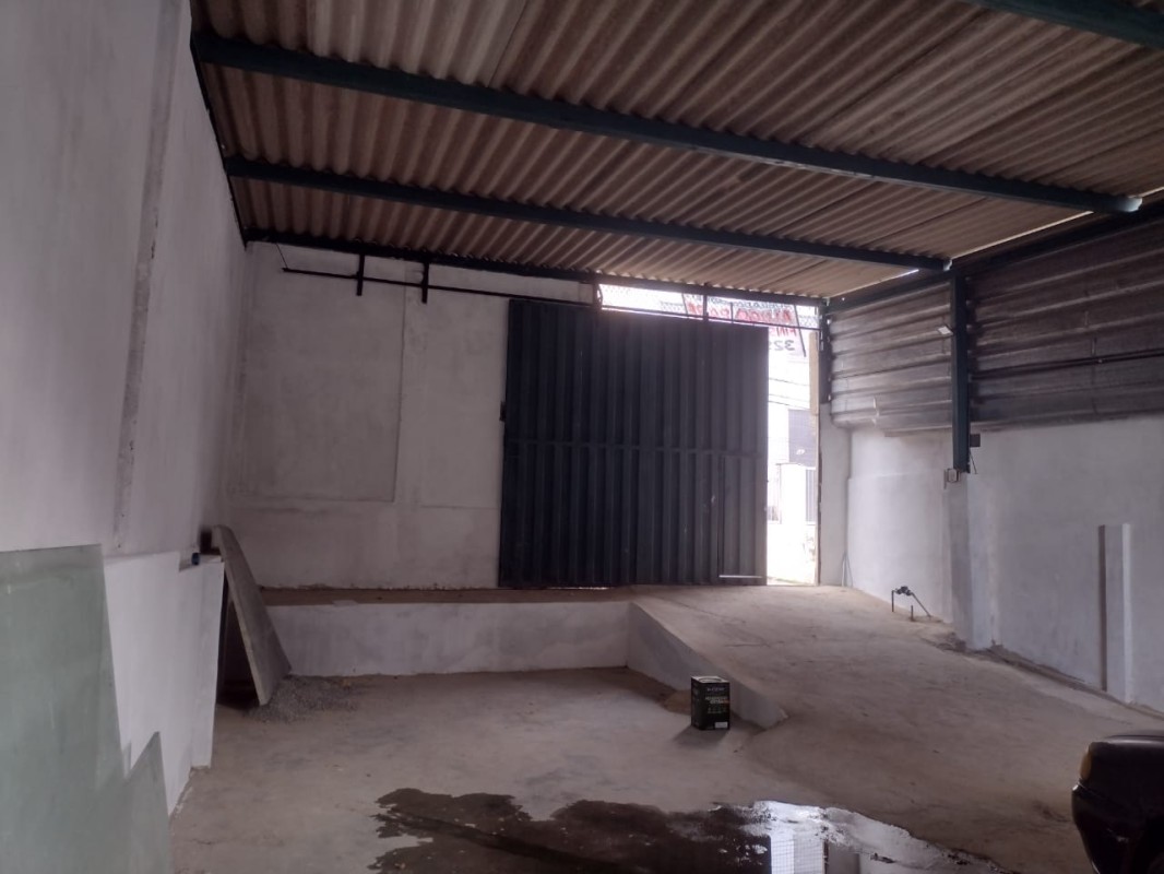 Depósito-Galpão-Armazém para alugar, 300m² - Foto 4