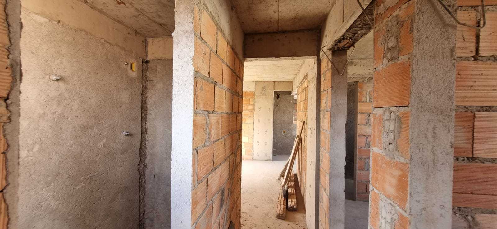 Apartamento à venda com 2 quartos, 67m² - Foto 16