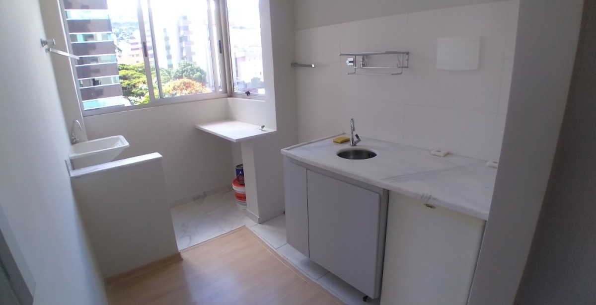 Apartamento para alugar com 1 quarto, 60m² - Foto 2