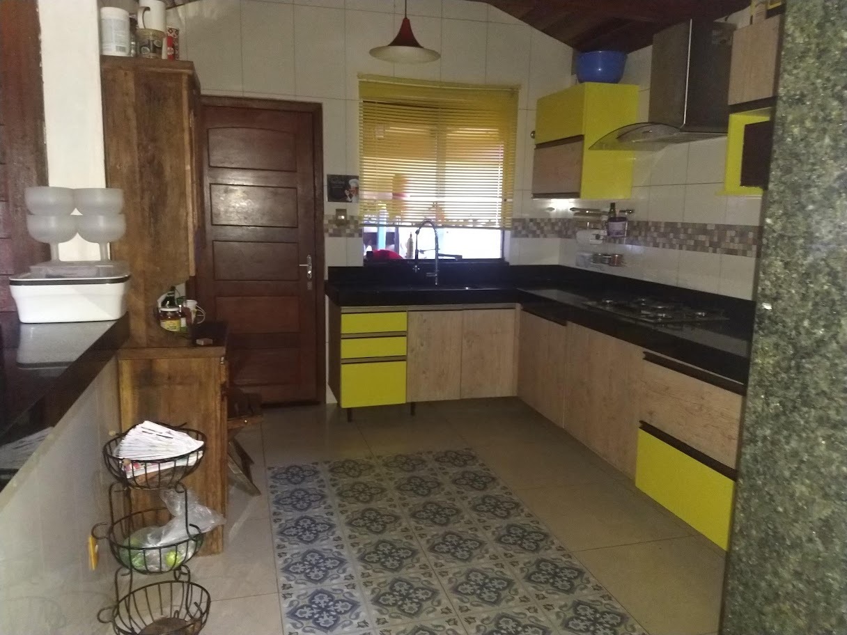 Casa de Condomínio à venda com 3 quartos, 450m² - Foto 2
