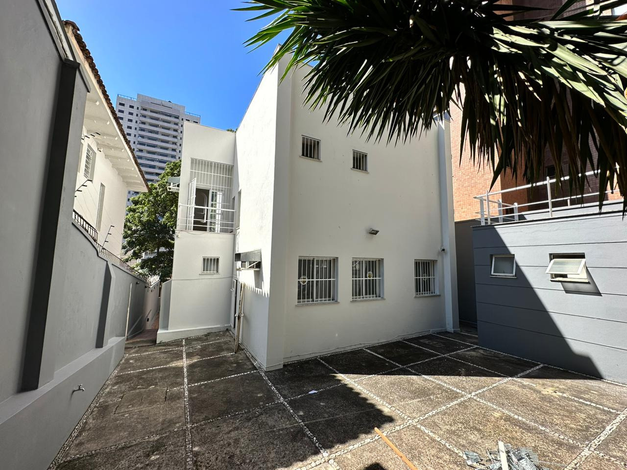 Casa para alugar com 5 quartos, 190m² - Foto 25