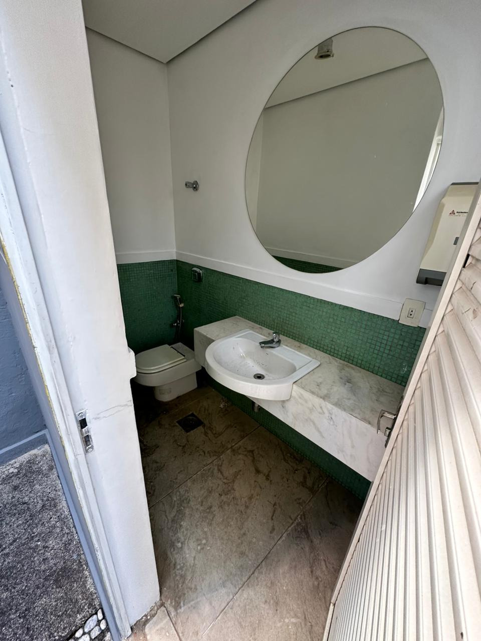 Casa para alugar com 5 quartos, 190m² - Foto 21