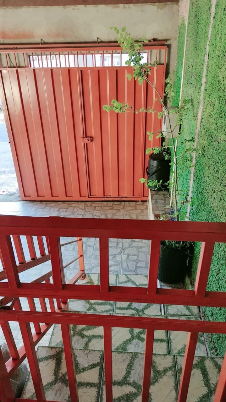 Casa à venda com 2 quartos, 80m² - Foto 4
