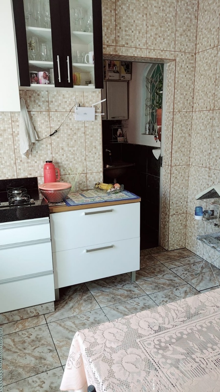 Casa à venda com 2 quartos, 80m² - Foto 15