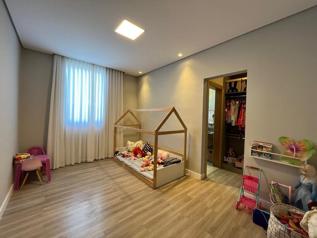 Casa de Condomínio à venda com 4 quartos, 296m² - Foto 6