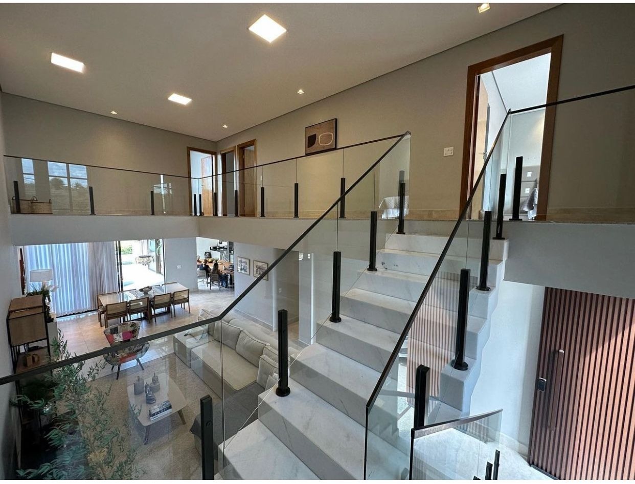 Casa de Condomínio à venda com 4 quartos, 296m² - Foto 10