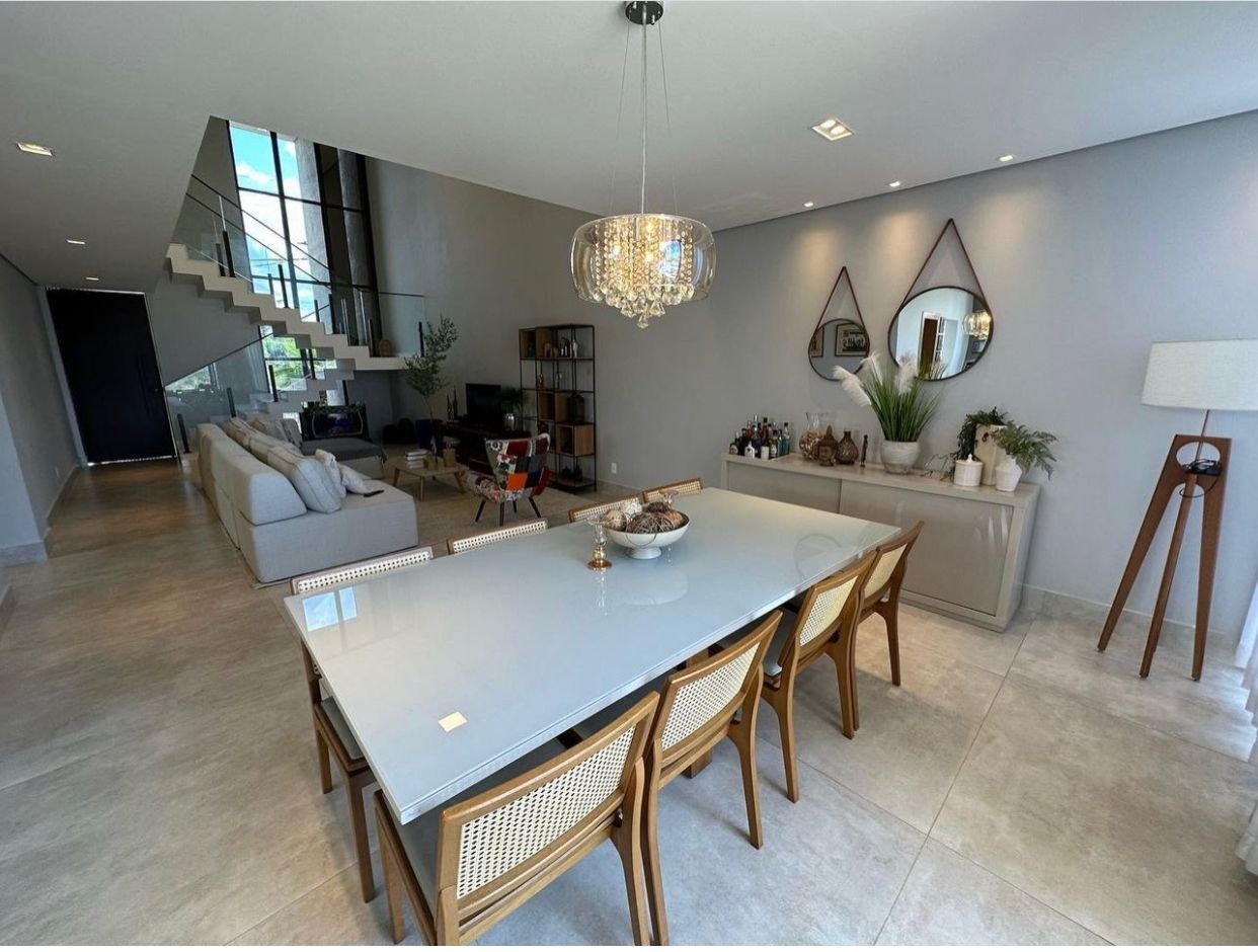 Casa de Condomínio à venda com 4 quartos, 296m² - Foto 3