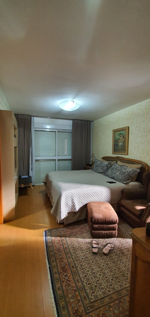 Casa de Condomínio à venda com 4 quartos, 450m² - Foto 14