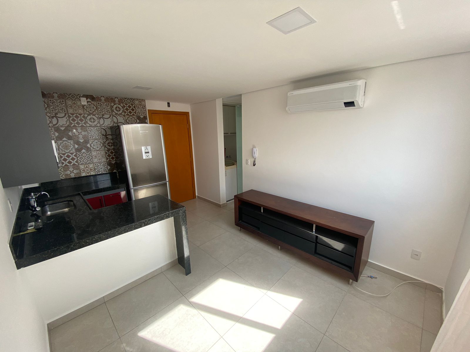 Apartamento para alugar com 1 quarto, 40m² - Foto 2