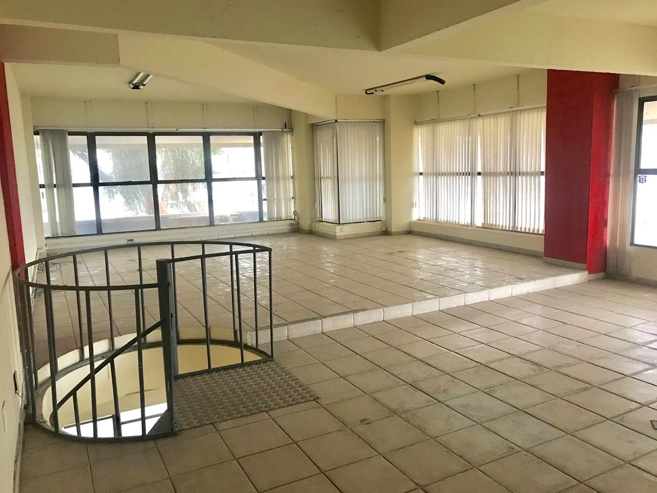 Loja-Salão para alugar, 265m² - Foto 1