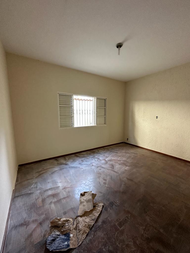Casa à venda com 5 quartos, 350m² - Foto 4