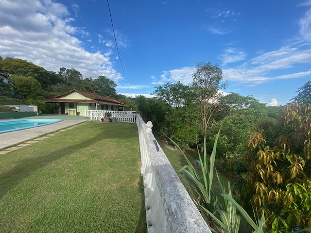 Sítio à venda com 3 quartos, 500m² - Foto 2