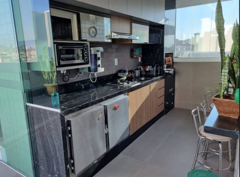 Cobertura à venda com 2 quartos, 180m² - Foto 6