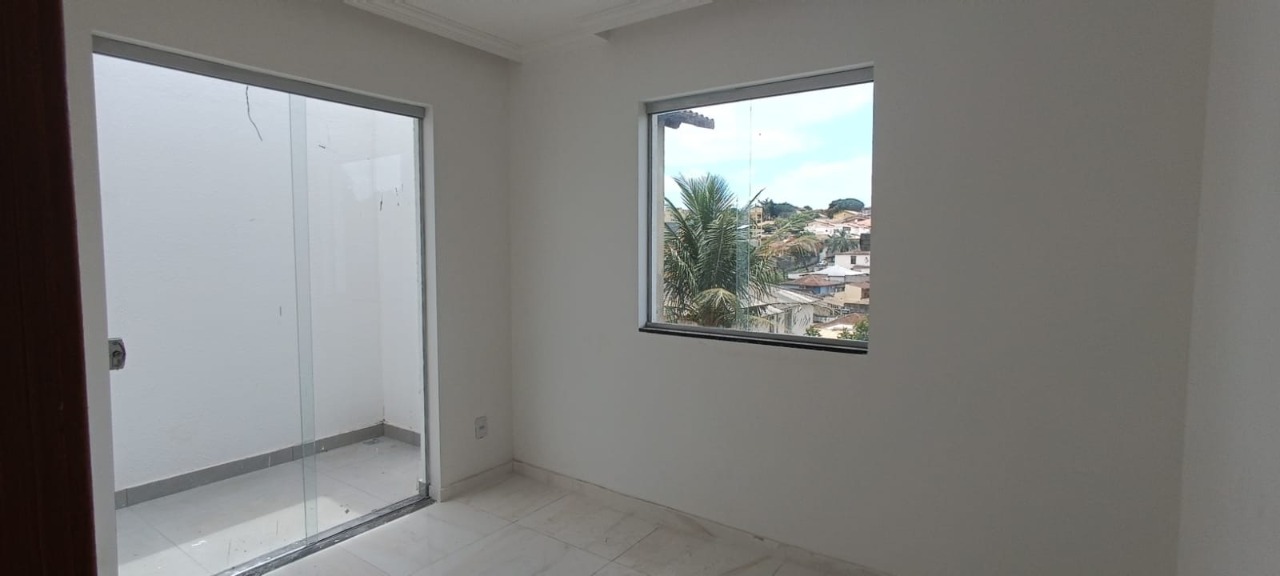 Casa à venda com 3 quartos, 120m² - Foto 13