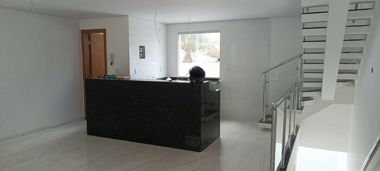 Casa à venda com 3 quartos, 120m² - Foto 7