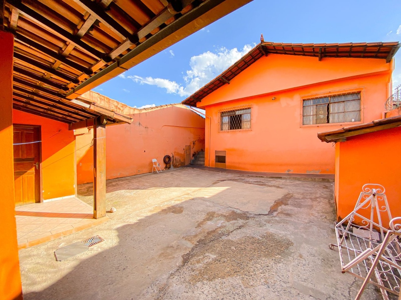 Casa à venda com 3 quartos, 140m² - Foto 6