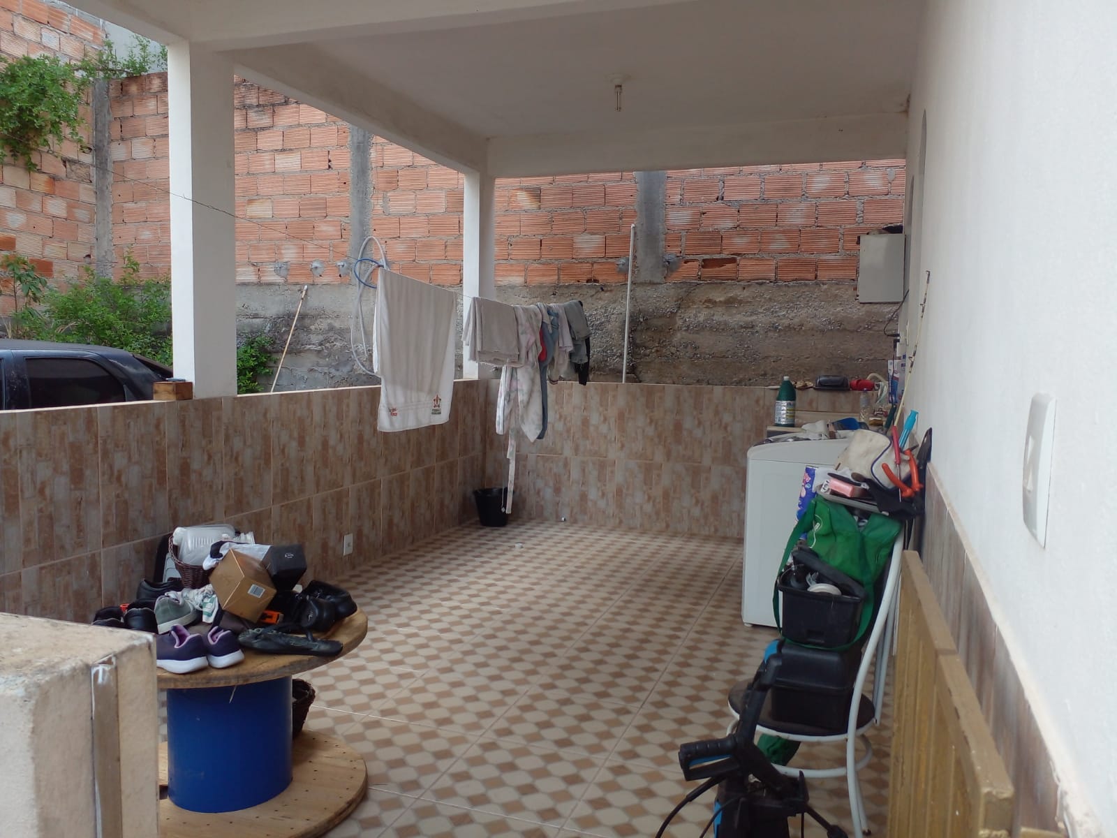 Casa à venda com 2 quartos, 200m² - Foto 2