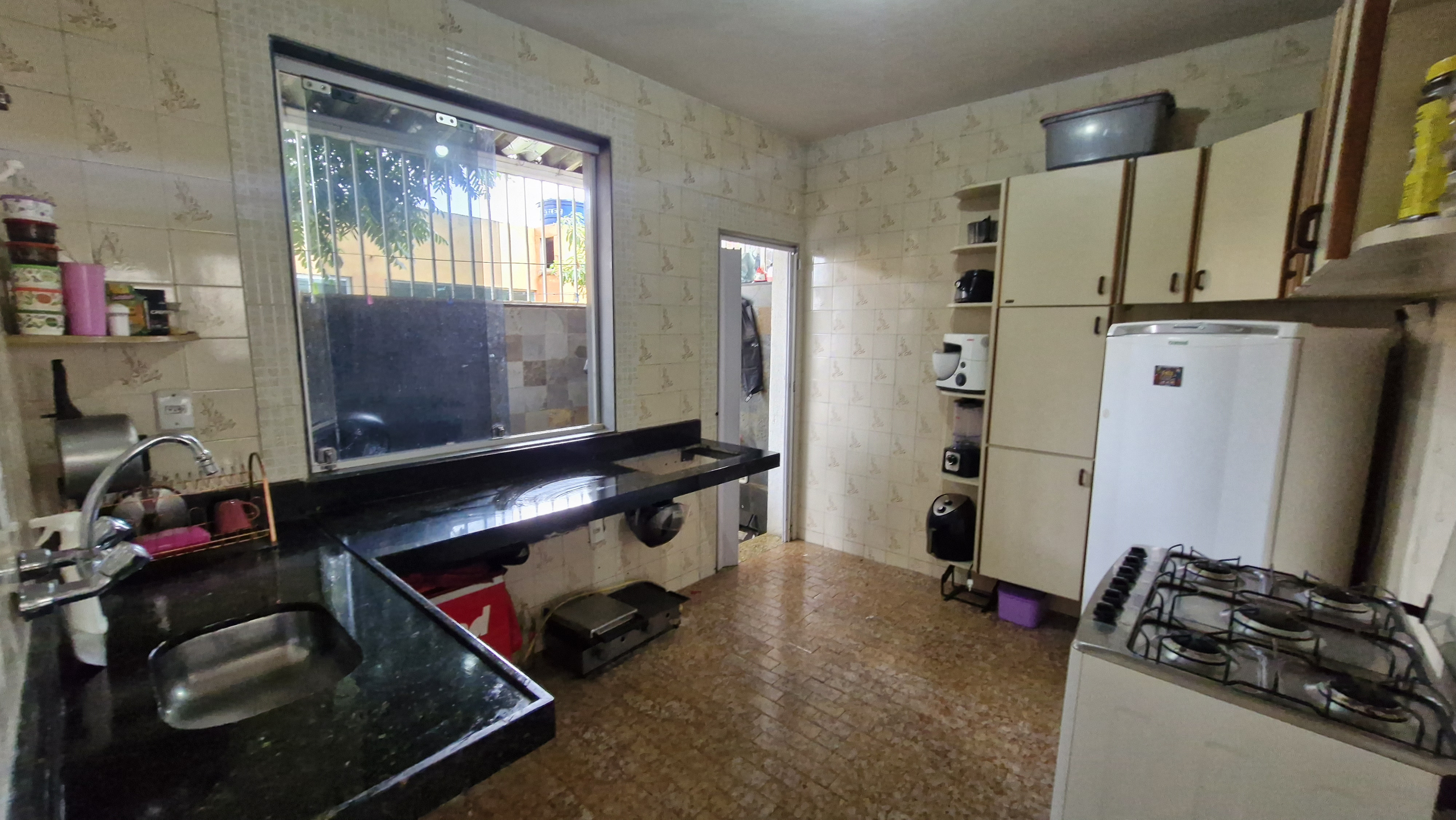 Casa à venda com 2 quartos, 75m² - Foto 21