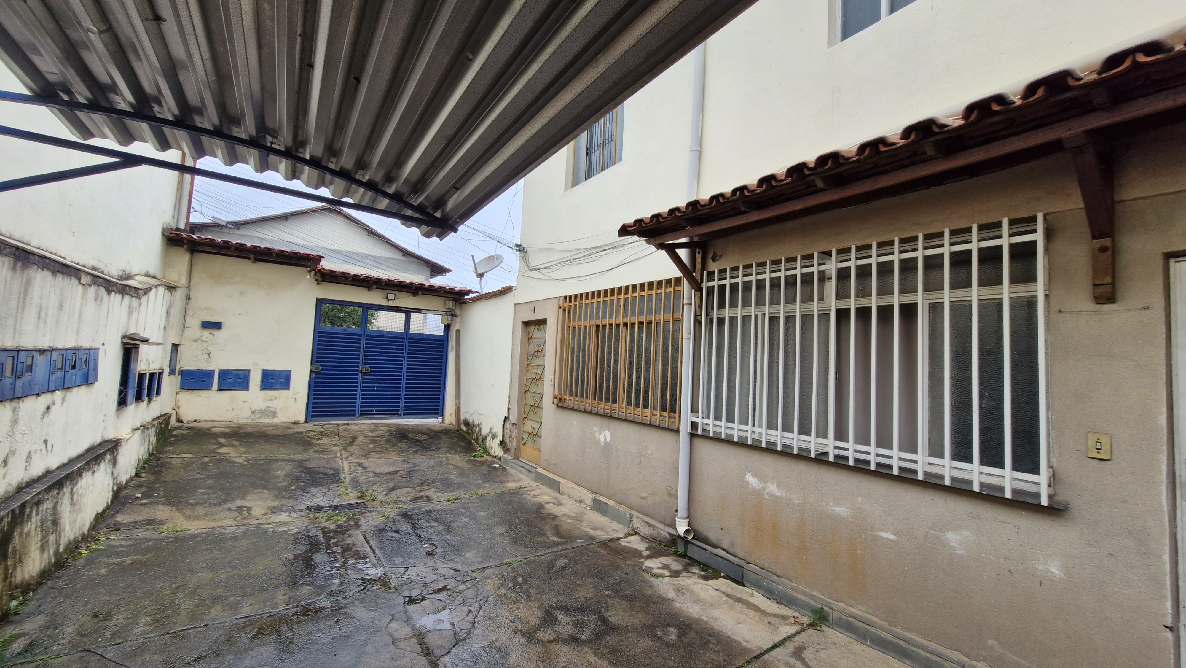 Casa à venda com 2 quartos, 75m² - Foto 25