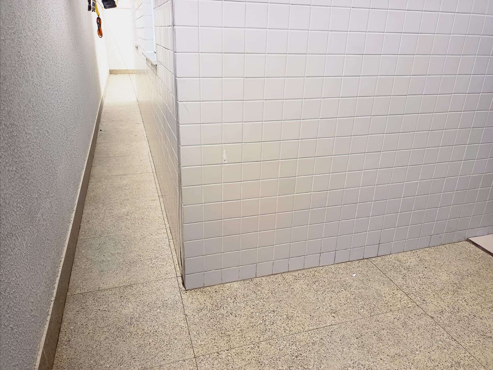 Apartamento à venda com 3 quartos, 21m² - Foto 2