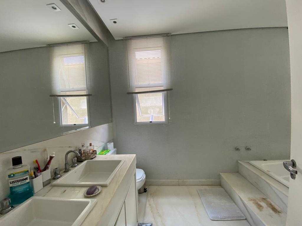 Casa de Condomínio à venda com 6 quartos, 360m² - Foto 4