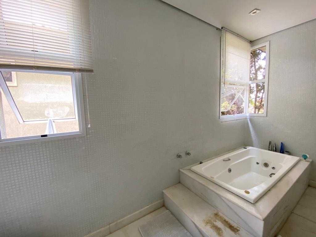 Casa de Condomínio à venda com 6 quartos, 360m² - Foto 5