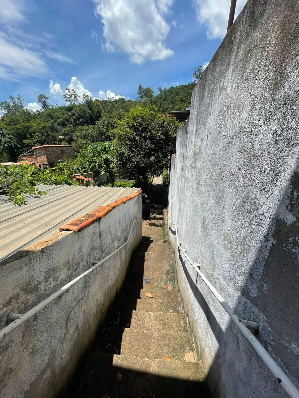 Casa para alugar com 3 quartos, 400m² - Foto 5