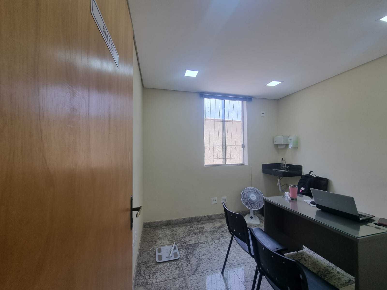 Casa à venda com 3 quartos, 391m² - Foto 12